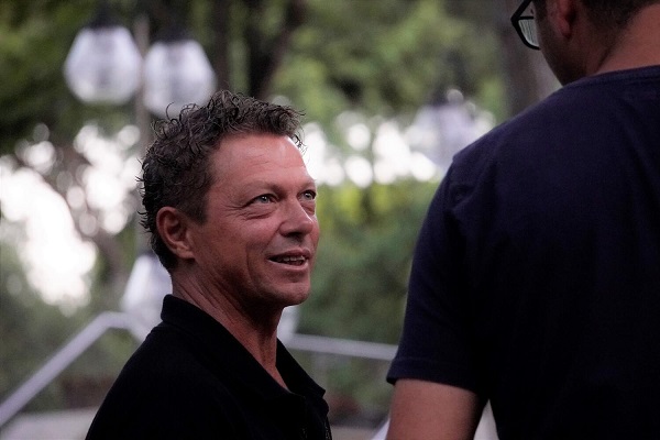 Enrico Noro si occupa di intrattenimento per feste a Varese.